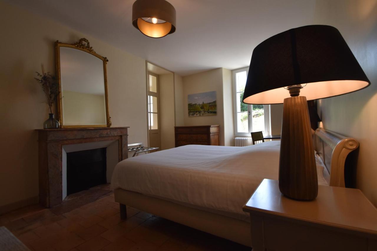 Les Destinees Hotel Chinon Exterior foto